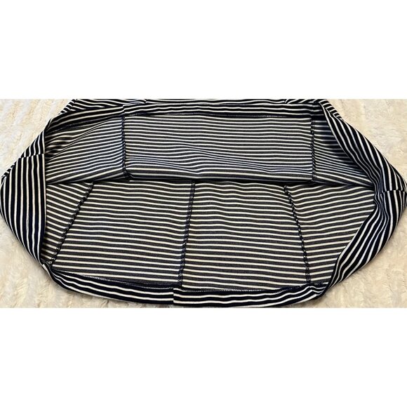 Women's GAP Brand Fit & Flare Dress Knee Length Black White Striped Size 12 - Picture 12 of 16